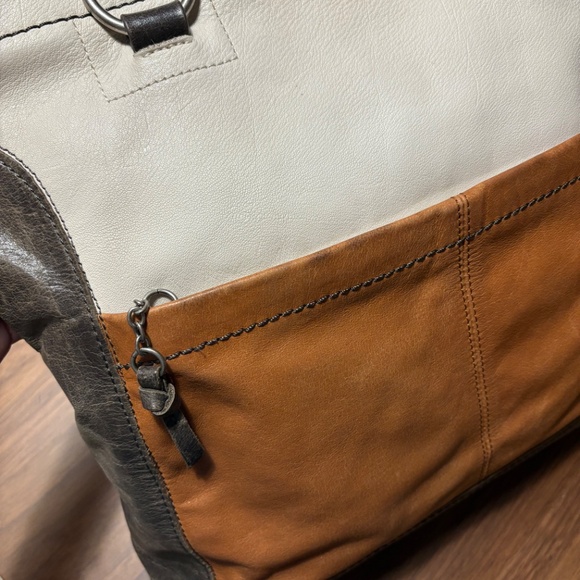 The Sak distressed color-block tote bag - Picture 3 of 13